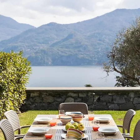 Nicolette - By Lovecomo * Μενάτζιο