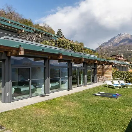 Nicolette - By Lovecomo *