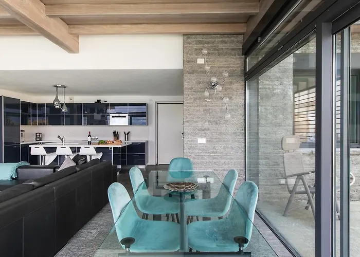 Tatil Evi Nicolette - By Lovecomo *