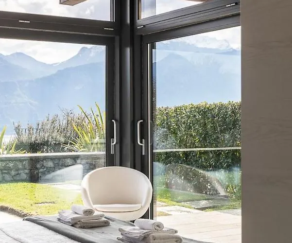 Nicolette - By Lovecomo *