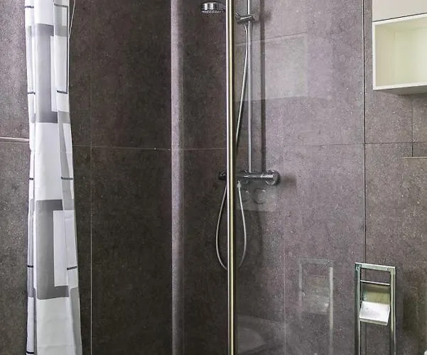 Nicolette - By Lovecomo Menaggio